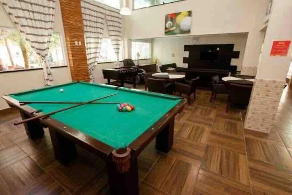Apartamentos Com Piscinas Na Praia De Bombas Bombinhas 0*,  Brazil