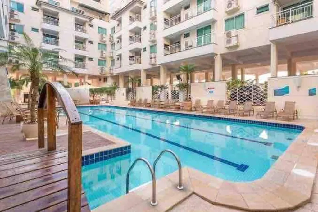 Apartamentos Com Piscinas Na Praia De Bombas Bombinhas Apartment