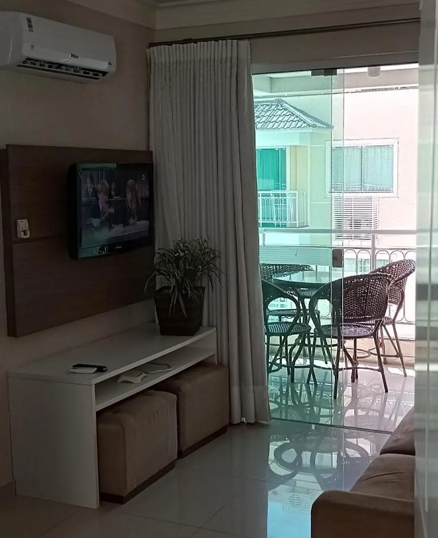 Apartamentos Com Piscinas Na Praia De Bombas Bombinhas